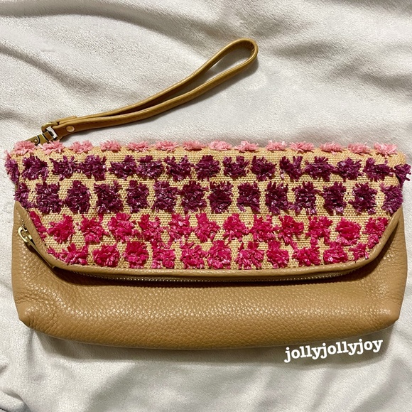 NWOT Fossil Preston Large Pink/Violet Straw Leather Folder Wristlet Pouch - Picture 1 of 12